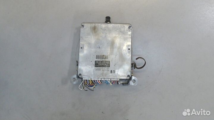 Блок управления двигателем Toyota Corolla E12, 200