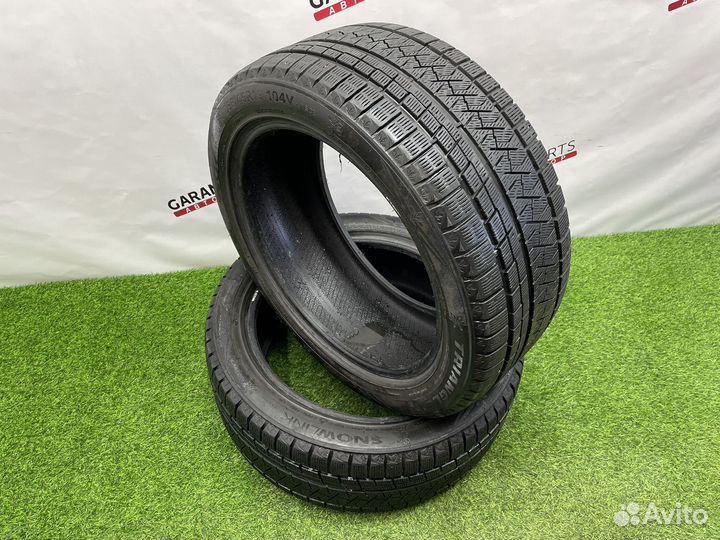 Triangle Snowlink TWT02 255/45 R19