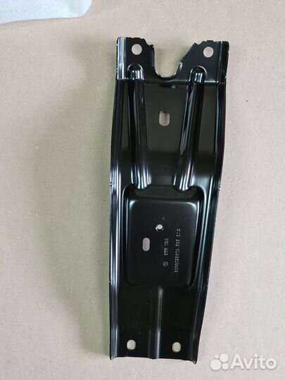 В наличии Распорка передней несущей панели