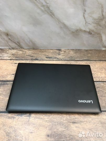 Тонкий игровой lenovo i3 8gen, ssd + hdd