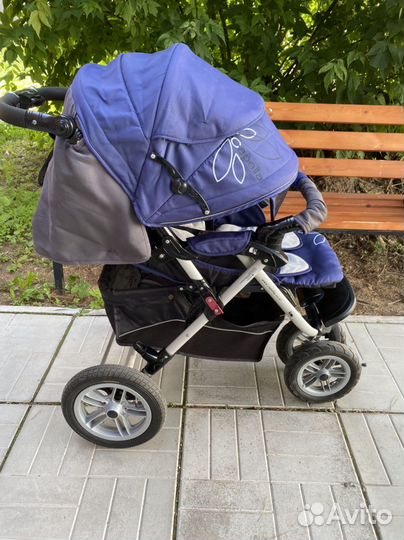 Коляска прогулочная