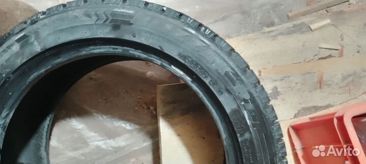 Bridgestone Blizzak RFT 225/50 R17