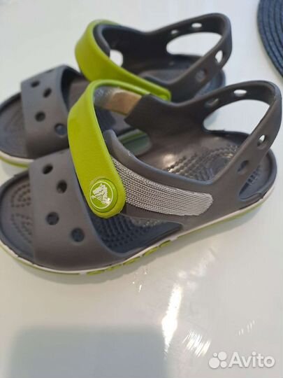 Сандалии crocs c9