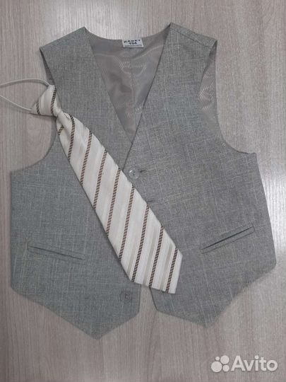 Костюм на мальчика выпускной