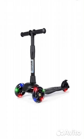Самокат трехколесный 