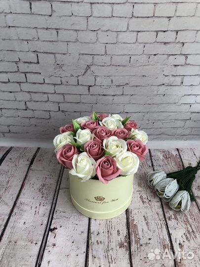 Розы к 8 марта мамочке