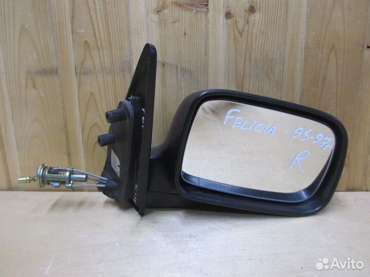 Зеркало боковое правое Skoda Felicia (Фелиция)
