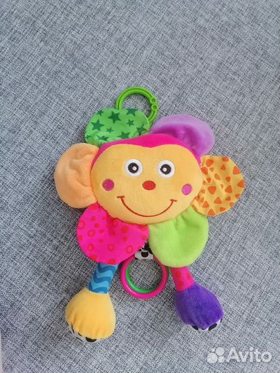 Игрушки для новорожденных Lamaz