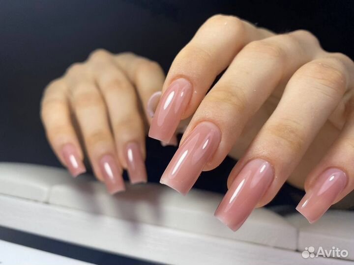 Модель на маникюр гель лак ногти