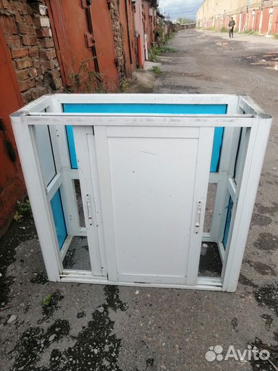 Алюминовый шкафчик бу