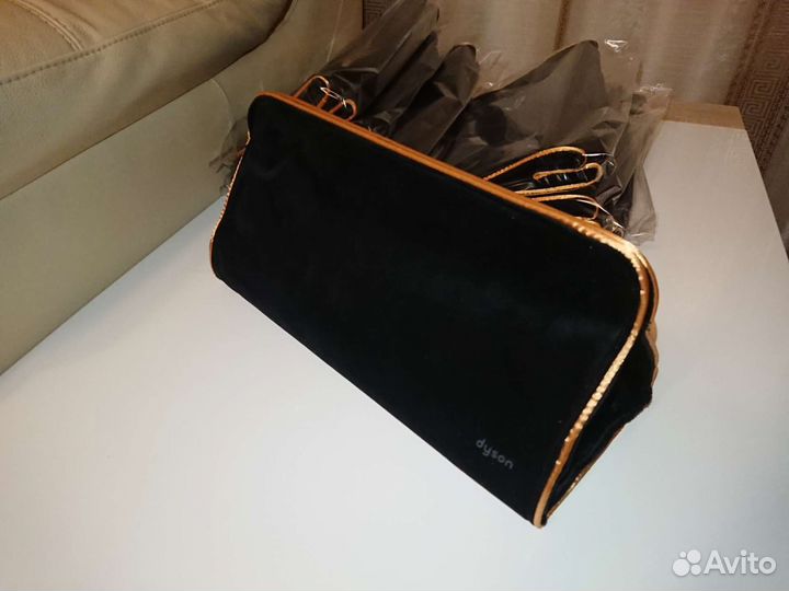 Косметичка - дорожный чехол Dyson Travel