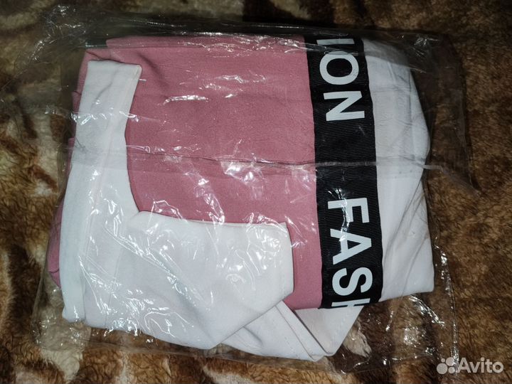 Костюм женский двойка футболка и шорты