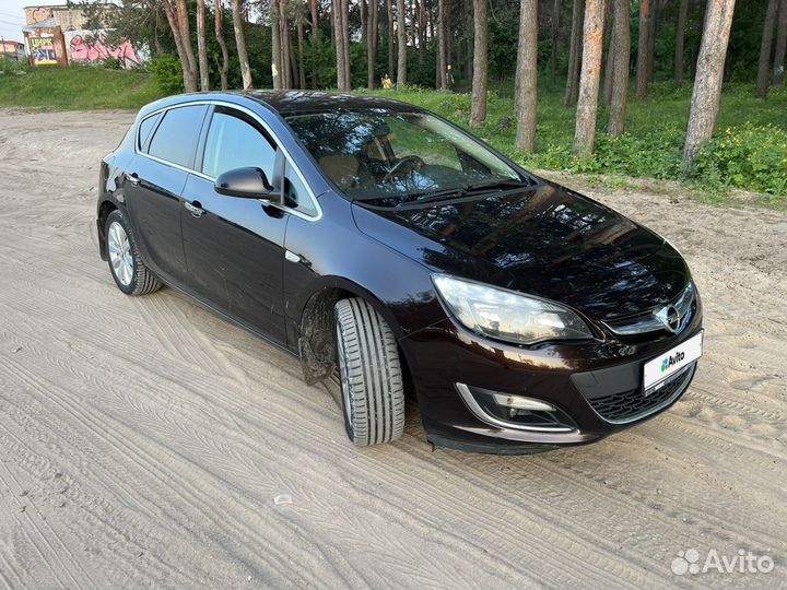 Opel Astra 1.4 AT, 2013, 130 000 км