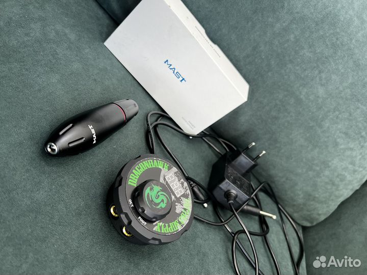 Машинка для перманентного макияжа и татуажа