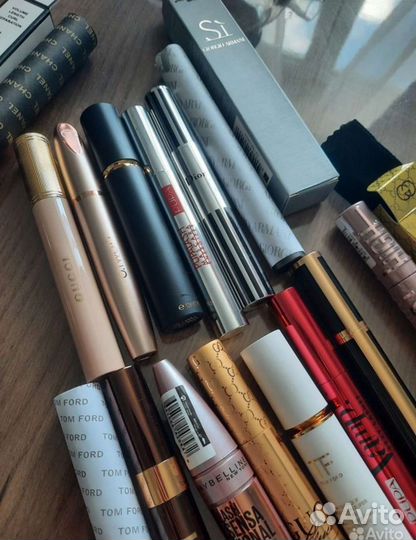 Тональный крем Chanel