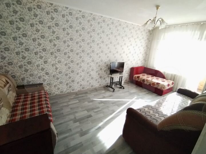 2-к. квартира, 62 м², 2/10 эт.