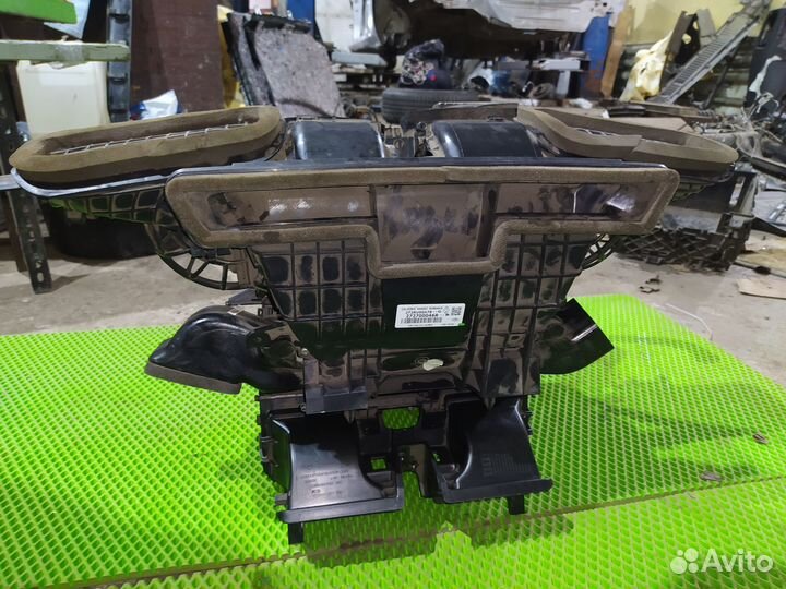 Корпус печки отопителя Renault Fluence