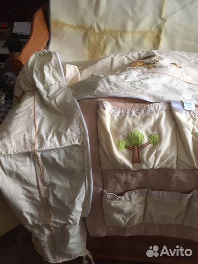 Детская кровать с пеленальным столиком