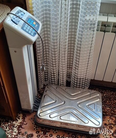 Весы электронные напольные типа DB-S