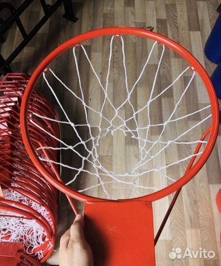 Баскетбольное кольцо