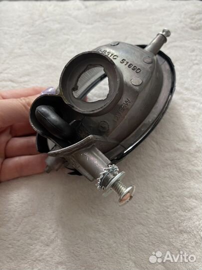 Противотуманная фара на Мазду 3