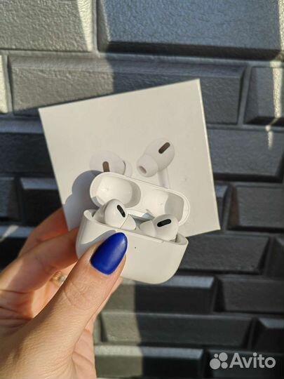 Беспроводные наушники новые аирподс