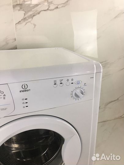 Стиральная машина бу Indesit WIN80