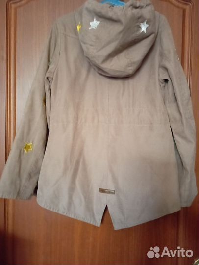 Ветровка для девочки 140