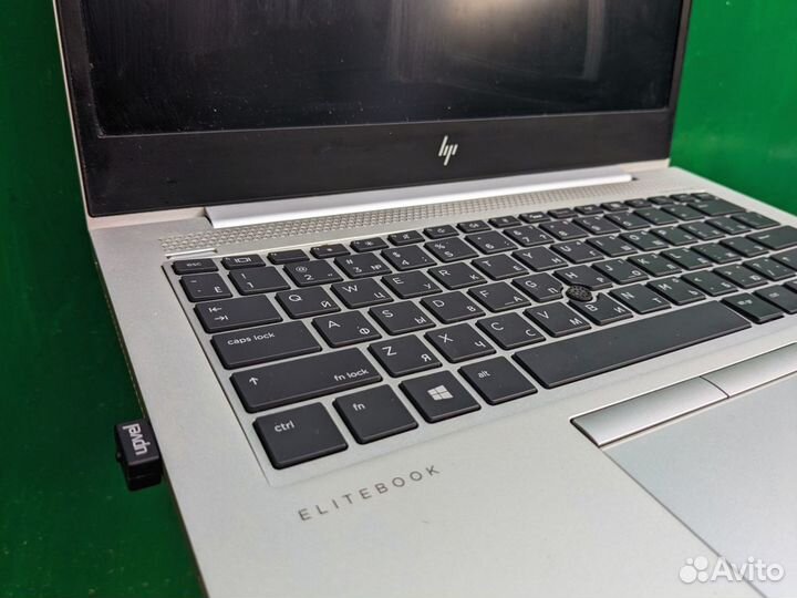 Hp elitebook 830 g5(i5 7200, 8гб озу)