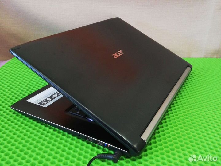 Игровой Boss Acer (17'3/i5-8ядр/12GB/MX150/SSD+1TB