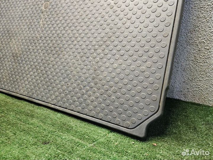 Фальшпол багажника на Honda Element EX