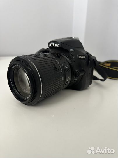 Зеркальный фотоаппарат Nikon d5600