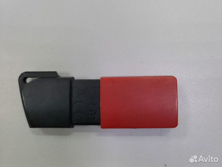 USB флешка 128 гб