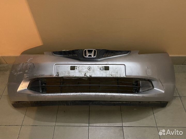 Бампер, передний