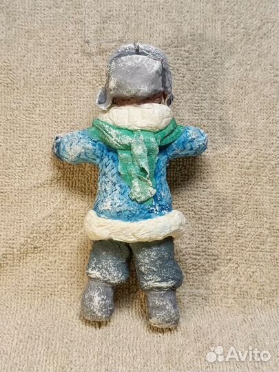 Ёлочная ватная игрушка девочка с шариком