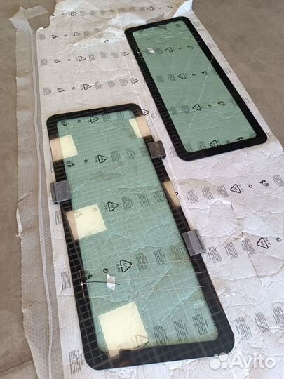 Боковые стекла мерседес w463