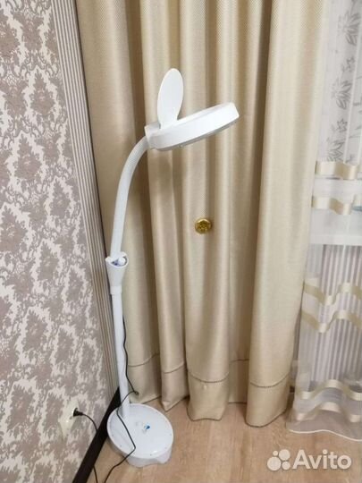 Лампа лупа напольная