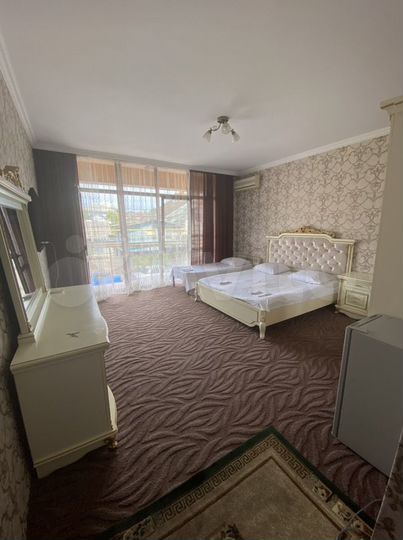 Комната 30 м² в 5-к., 2/3 эт.