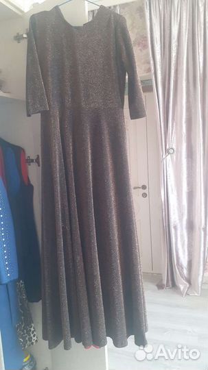 Вечернее платье