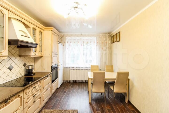 3-к. квартира, 88,9 м², 1/10 эт.