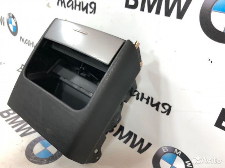 Подстаканник задний Bmw X5 E53 M57D30 2005