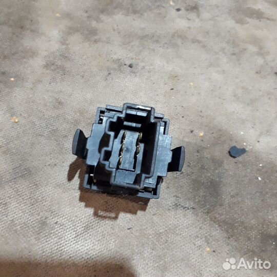 Кнопка подсветки и корректор Фольксваген пассатб5