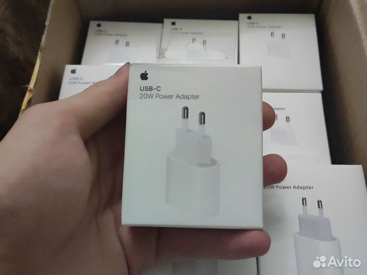 Блок питания для iPhone 20W
