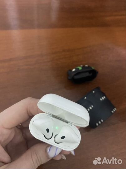 Airpods 2