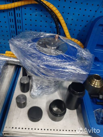 Шкворнедав или выпрессовщик шкворней