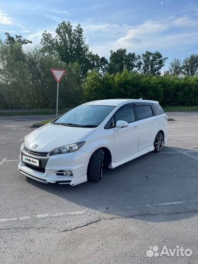 Toyota Wish 1.8 CVT, 2013, 106 000 км