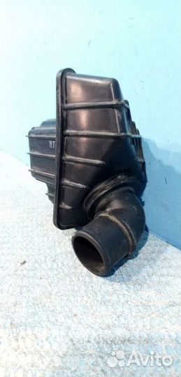 Резонатор воздушного фильтра Mazda 3 1 (BK)