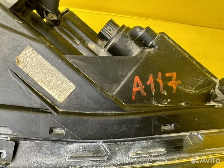 Фара правая передняя Kia Stinger