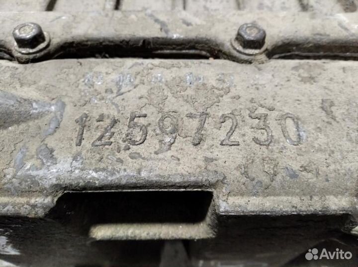 Поддон двигателя Cadilac Sts 2005-2011