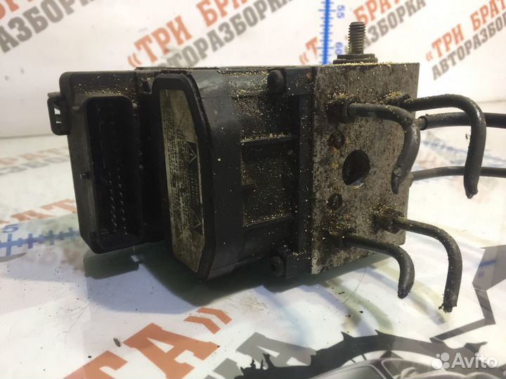 Тойота Камри Блок ABS